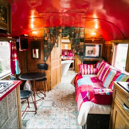 Magnifique Roulotte Boheme 1930 Mézos
